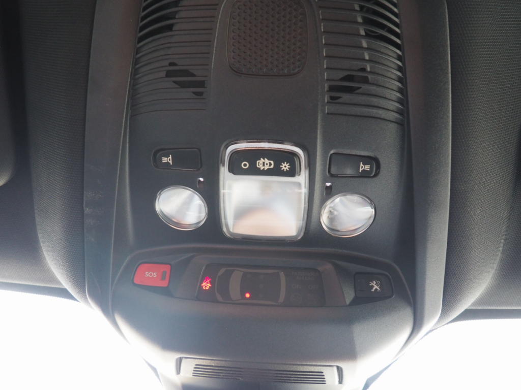 Peugeot 3008 (2) BlueHDi 130 S&S EAT8 GT