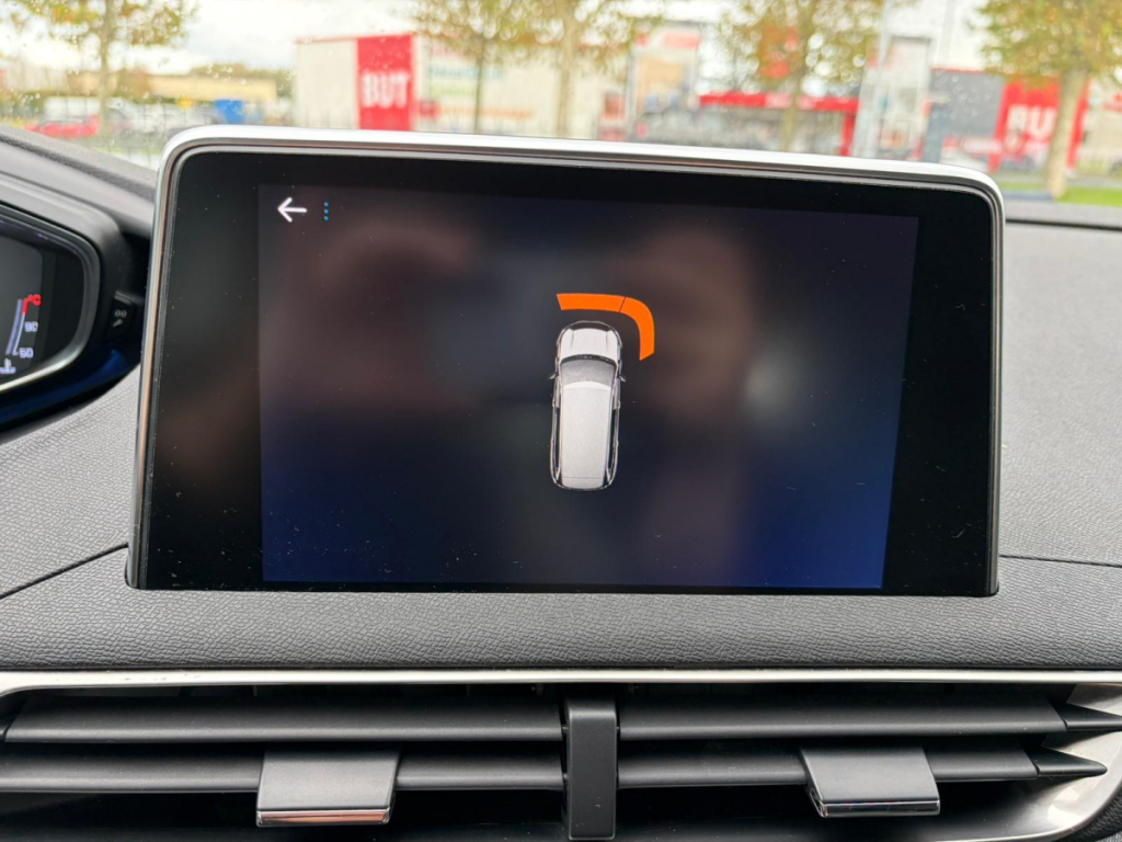 Peugeot 5008 (2) BlueHDi 130 S&S ALLURE