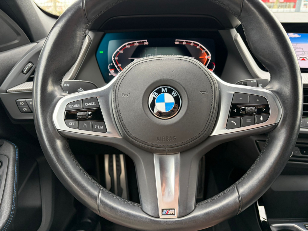 Bmw Série 1 (3) 118i DKG7 M Sport (F40)  5 portes  (oct. 2022) (co2 134)