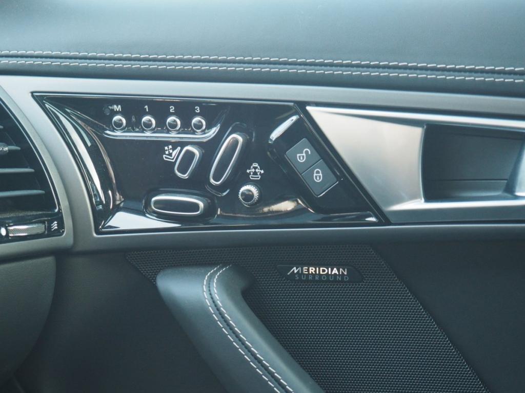 Jaguar F-Type 5.0 V8 R AUTO AWD