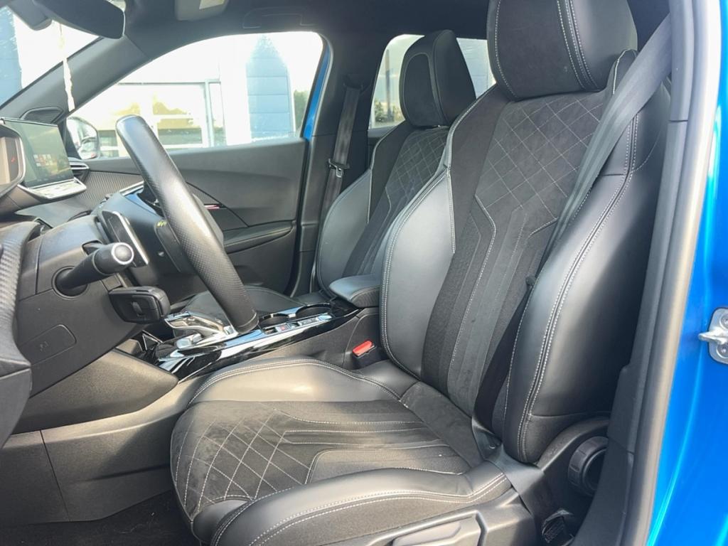 Peugeot 2008 (2) BLUEHDI 130 S&S EAT8 GT PACK