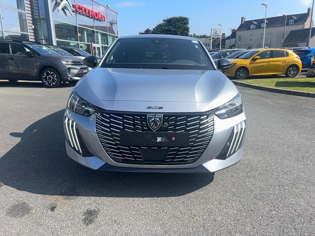 Peugeot 208 (2) Hybrid 136 eDCS6 GT
