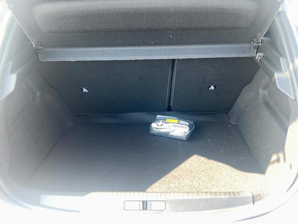 Peugeot 208 (2) Hybrid 136 eDCS6 GT