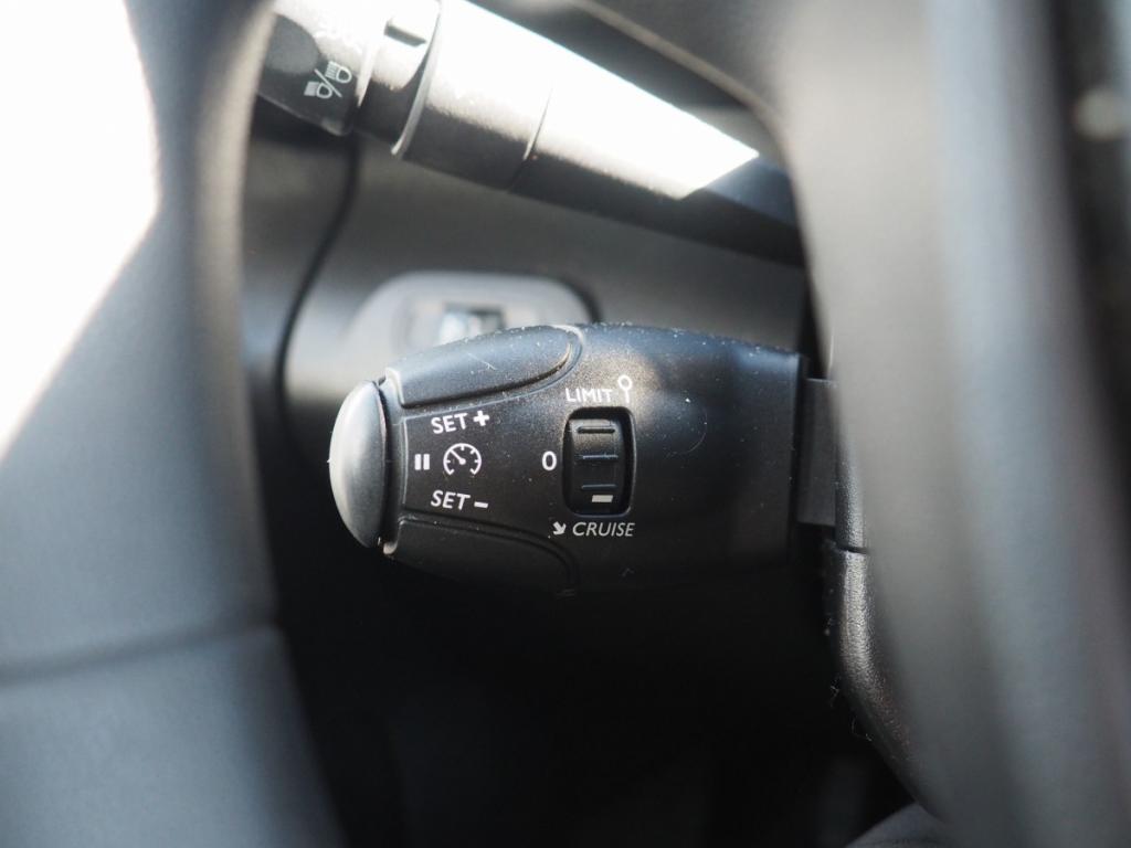 Peugeot Partner (3) BHDI 100 S&S STANDARD 650KG PREMIUM 4 portes  (juin 2020)