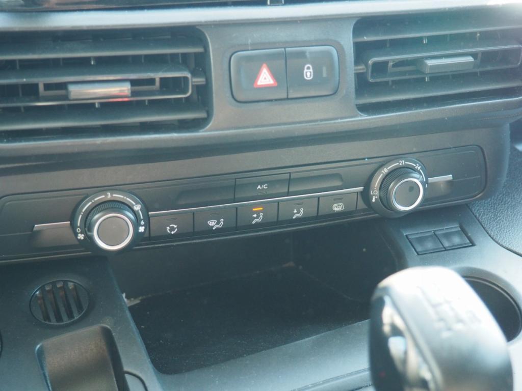 Peugeot Partner (3) BHDI 100 S&S STANDARD 650KG PREMIUM 4 portes  (juin 2020)