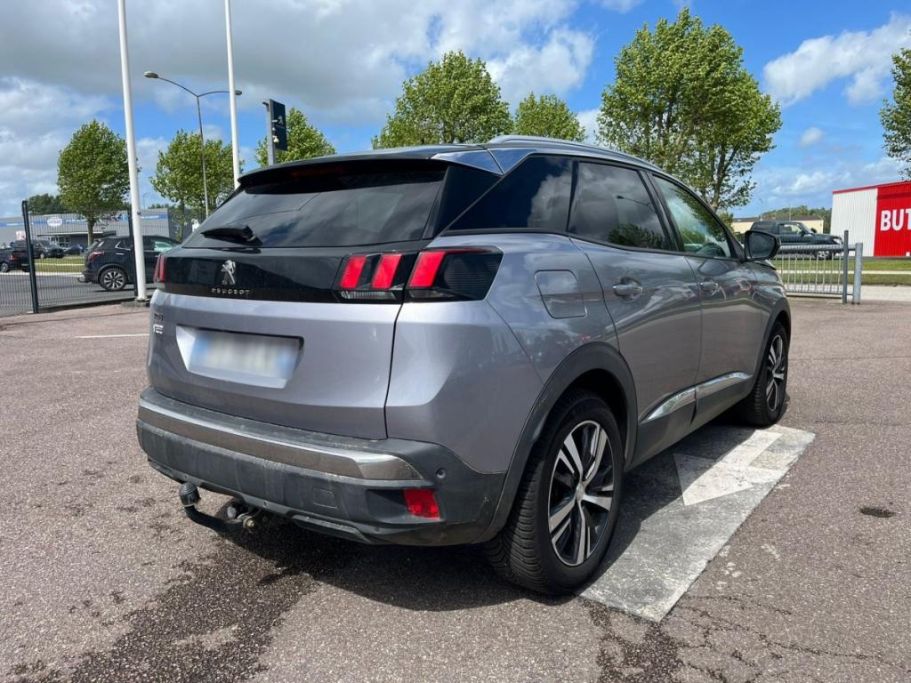 Peugeot 3008 (2) BlueHDi 130 S&S EAT8 ALLURE