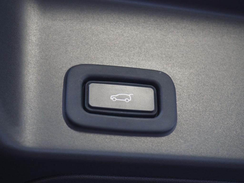 Land Rover Range Rover Evoque (2) D180 BVA 4WD R-Dynamic SE