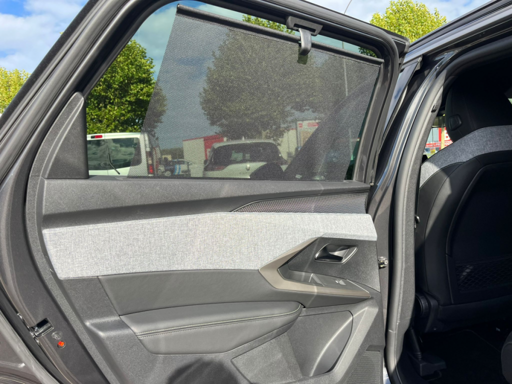 Peugeot 5008 (3) 1.2 HYBRID 145 E-DCS6 GT sans plomb 95 5 portes  (juil. 2025) (co2 126)