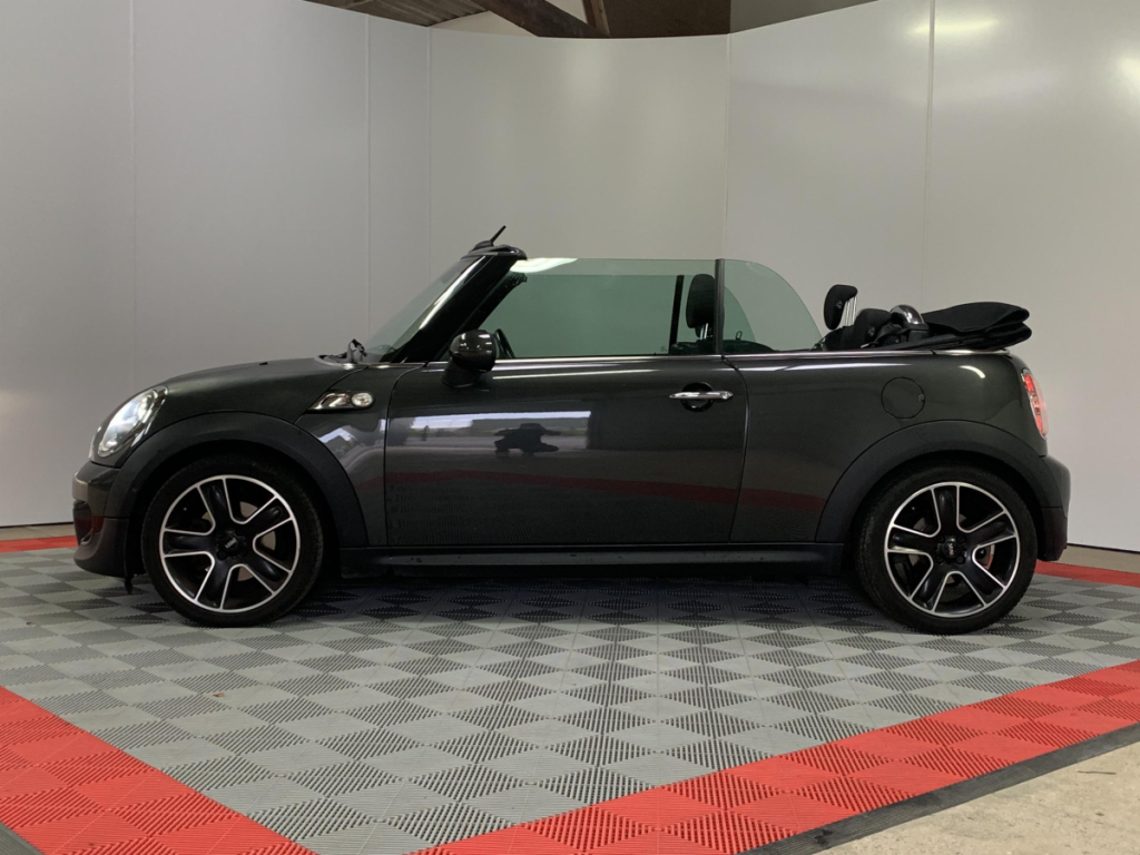 Mini Mini Cabrio (3) Cooper SD 143 ch BVM6