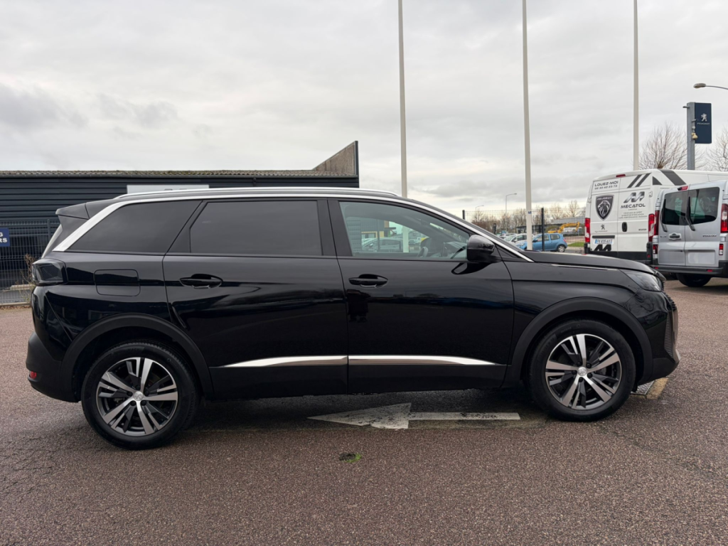 Peugeot 5008 (2) BlueHDi 130 S&S EAT8 Allure Pack