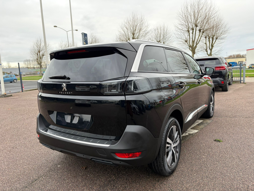 Peugeot 5008 (2) BlueHDi 130 S&S EAT8 Allure Pack