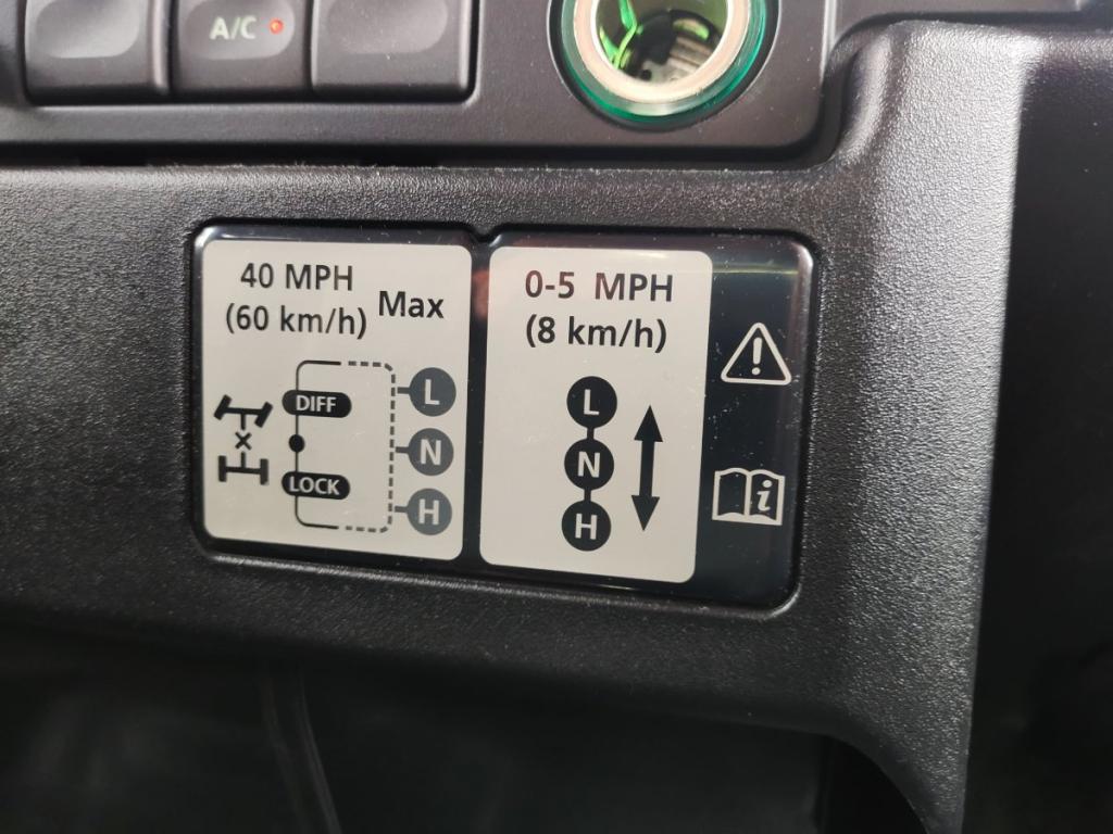 Land Rover Defender 90 Soft top Mark III