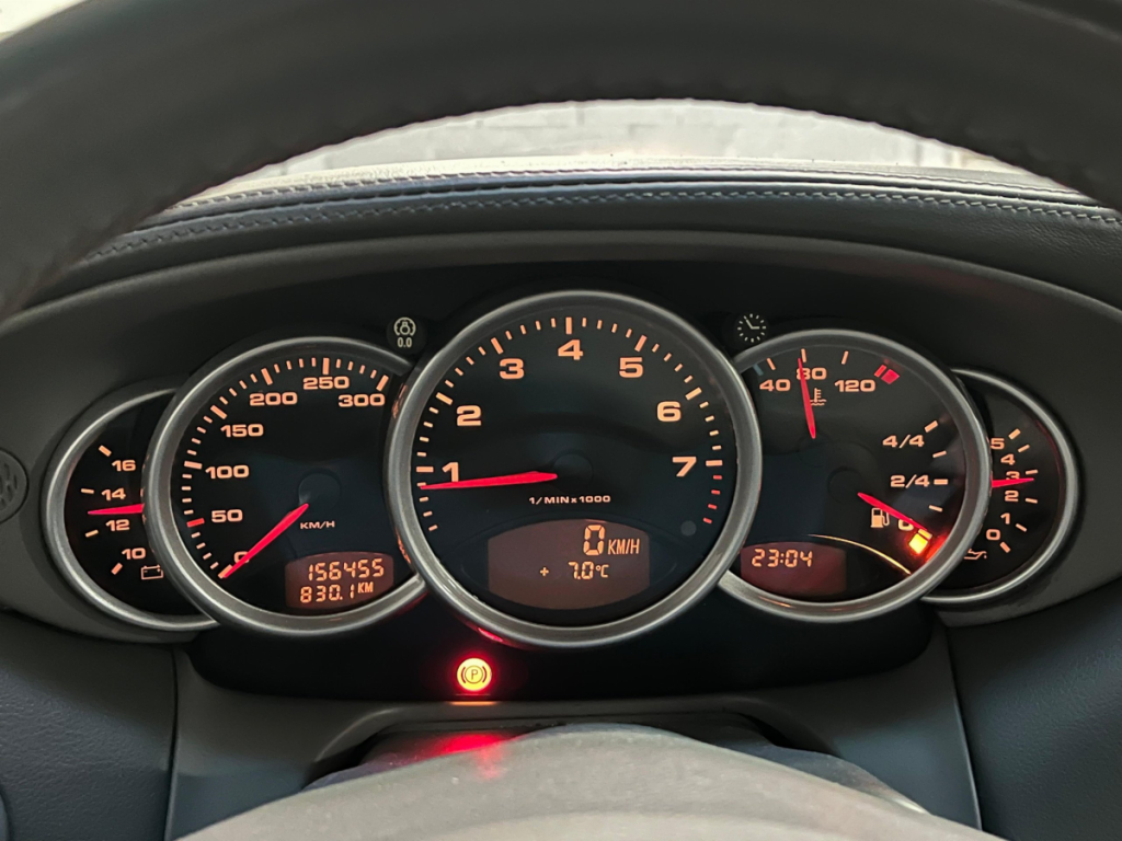 Porsche 911 CARRERA 4 COUPE