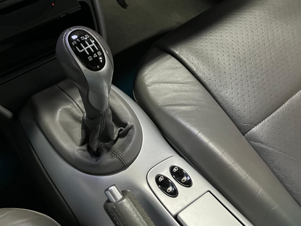 Porsche 911 CARRERA 4 COUPE