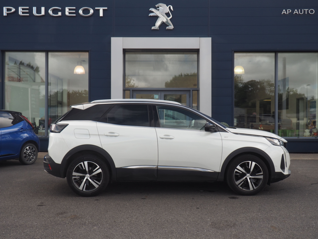 Peugeot 3008 (2) BlueHDi 130 S&S EAT8 GT