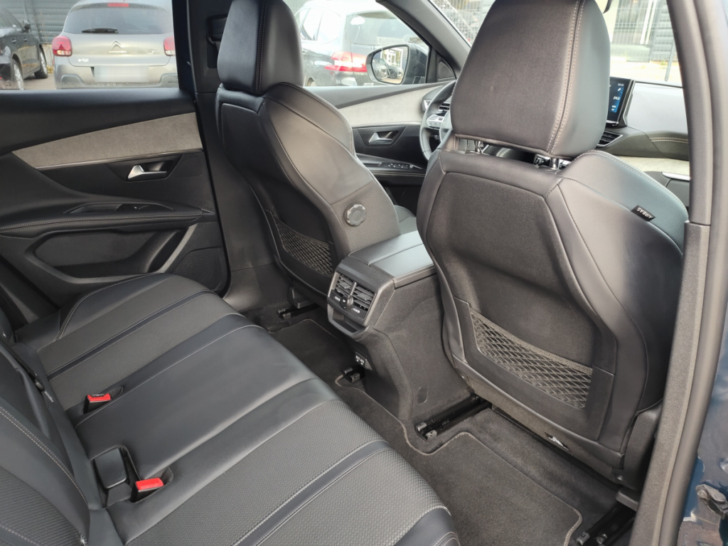 Peugeot 3008 (2) BlueHDi 130 S&S EAT8 GT