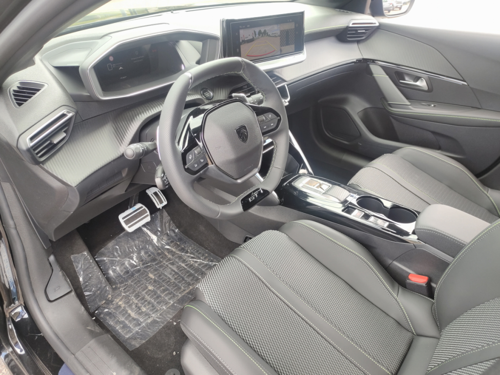 Peugeot 208 (2) Hybrid 110 e-DCS6 GT