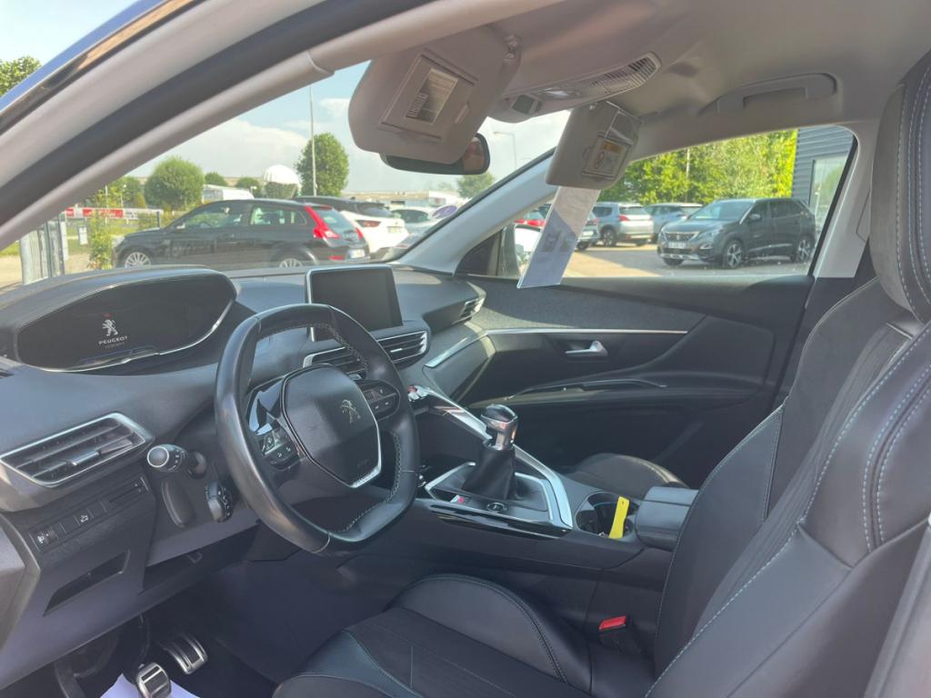 Peugeot 3008 (2) Puretech 130 S&S €6.c CROSSWAY