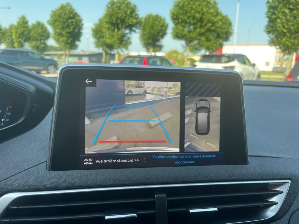 Peugeot 3008 (2) Puretech 130 S&S €6.c CROSSWAY