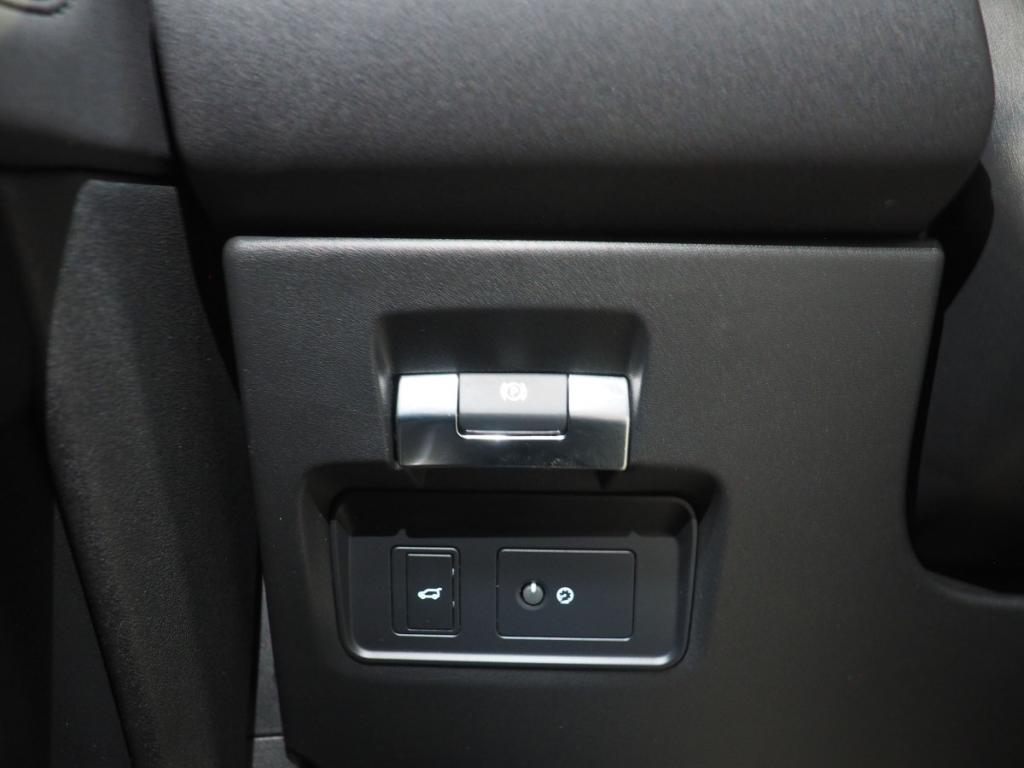 Land Rover Range Rover Evoque (2) D180 BVA 4WD R-Dynamic SE