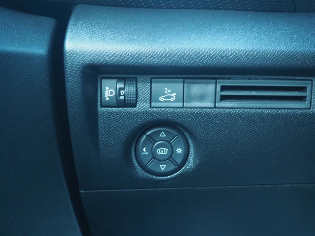 Citroën C4 X PureTech 130 EAT8 MAX