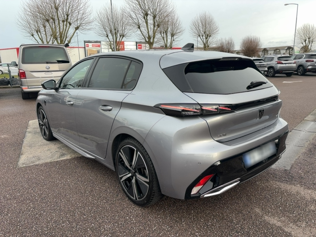 Peugeot 308 (3) 1.5 BLUEHDI 130 AUTO 8 GT