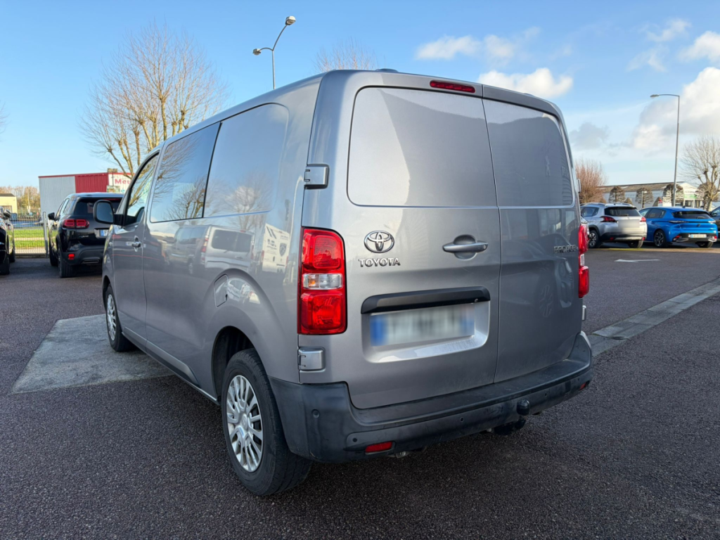Toyota Proace (2) 2.0 D LONG 120 D-4D AUTO BUSINESS
