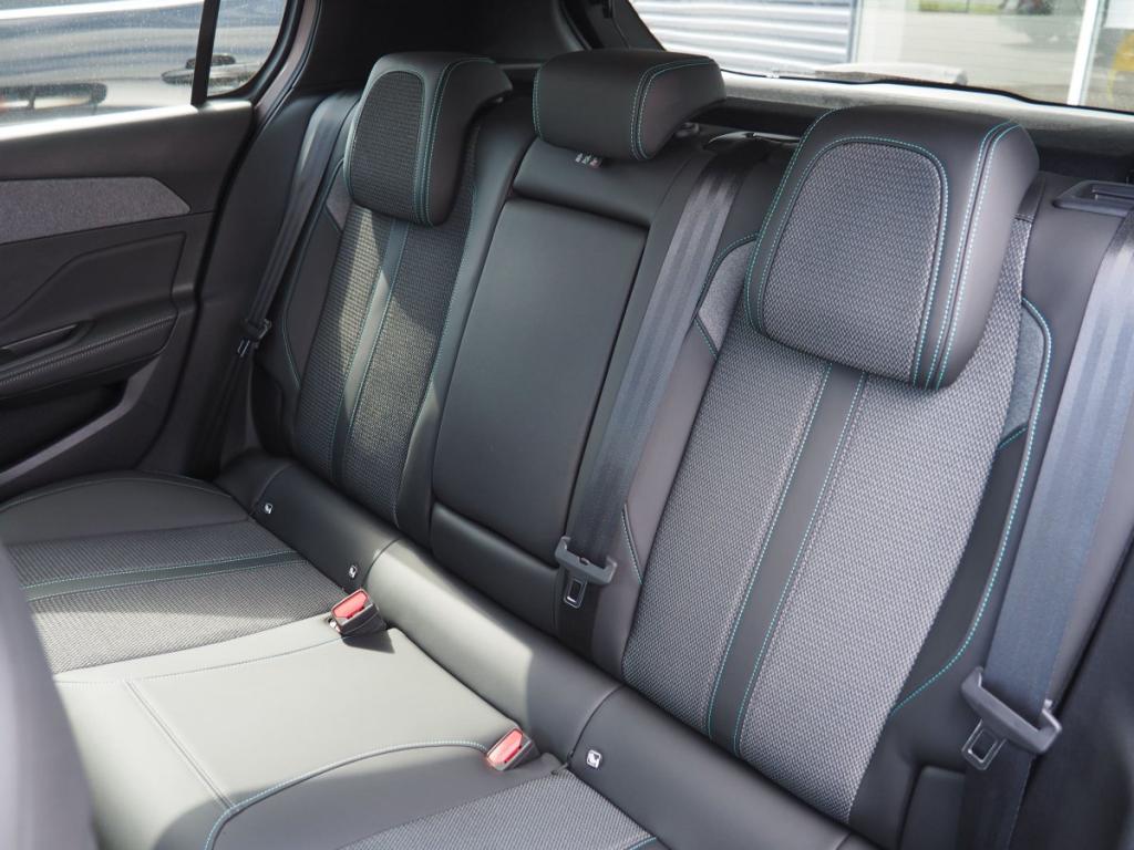 Peugeot 308 (3) BlueHDI 130 AUTO8 ALLURE PACK