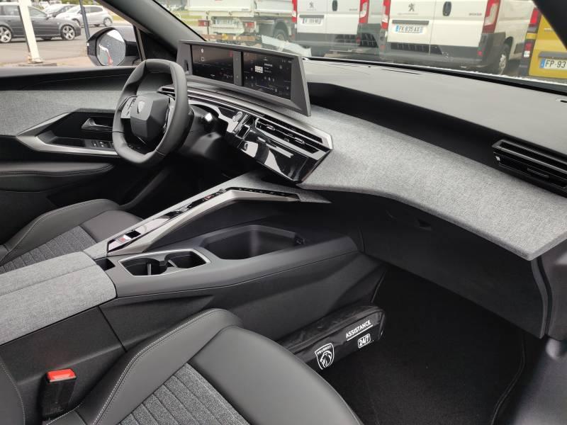 Peugeot 5008 (3) 1.2 HYBRID 136 E-DCS6 ALLURE