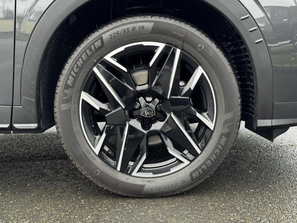 Peugeot 3008 (3) 1.2 HYBRID 145 E-DCS6 GT