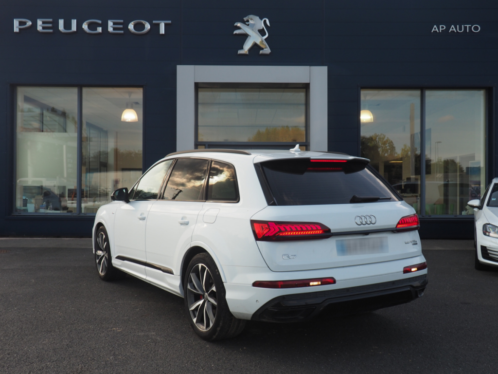 Audi Q7 (2) 60 TFSI e 456ch quattro Tip8 Competition 5 portes  (juin 2020) (co2 74)