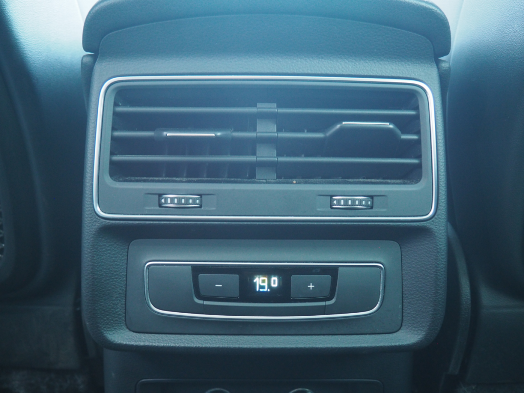 Audi Q7 (2) 60 TFSI e 456ch quattro Tip8 Competition 5 portes  (juin 2020) (co2 74)