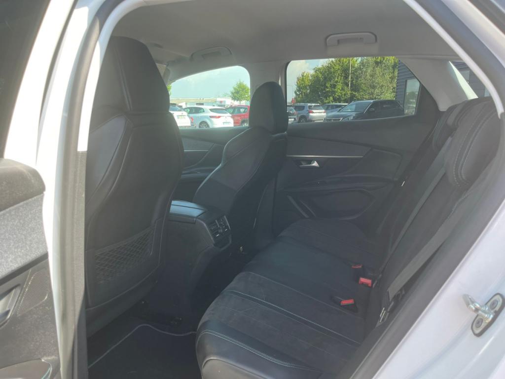 Peugeot 3008 (2) Puretech 130 S&S €6.c CROSSWAY