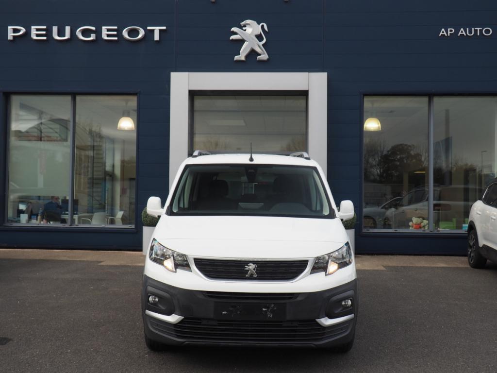 Peugeot Rifter BlueHDi 130 S&S Active