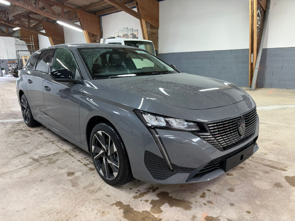 Peugeot 308 SW (3) Hybrid 145 e-DCS6 ALLURE