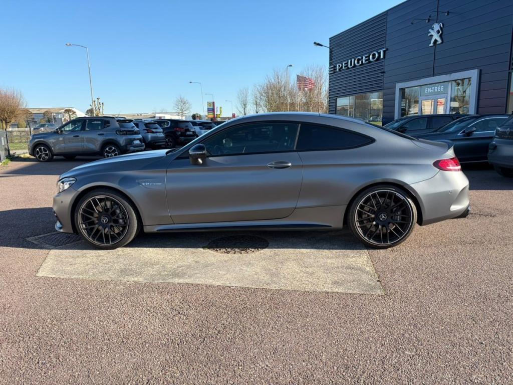 Mercedes Classe C Coupe (4) MERCEDES-AMG C 63