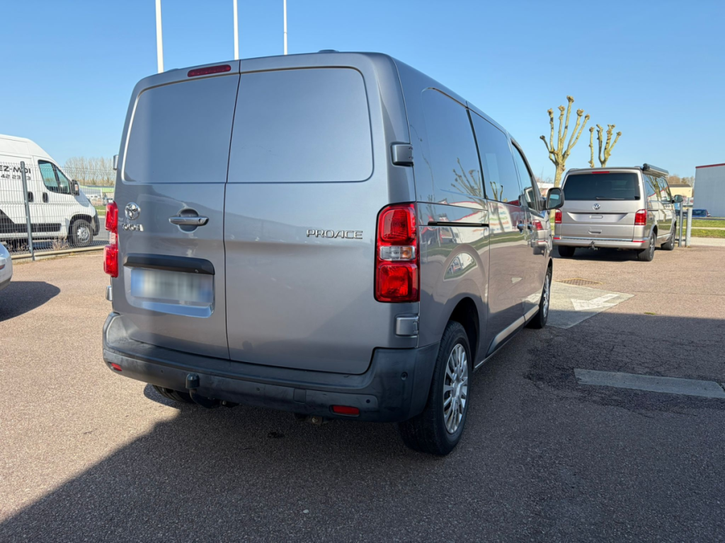 Toyota Proace (2) 2.0 D LONG 120 D-4D AUTO BUSINESS