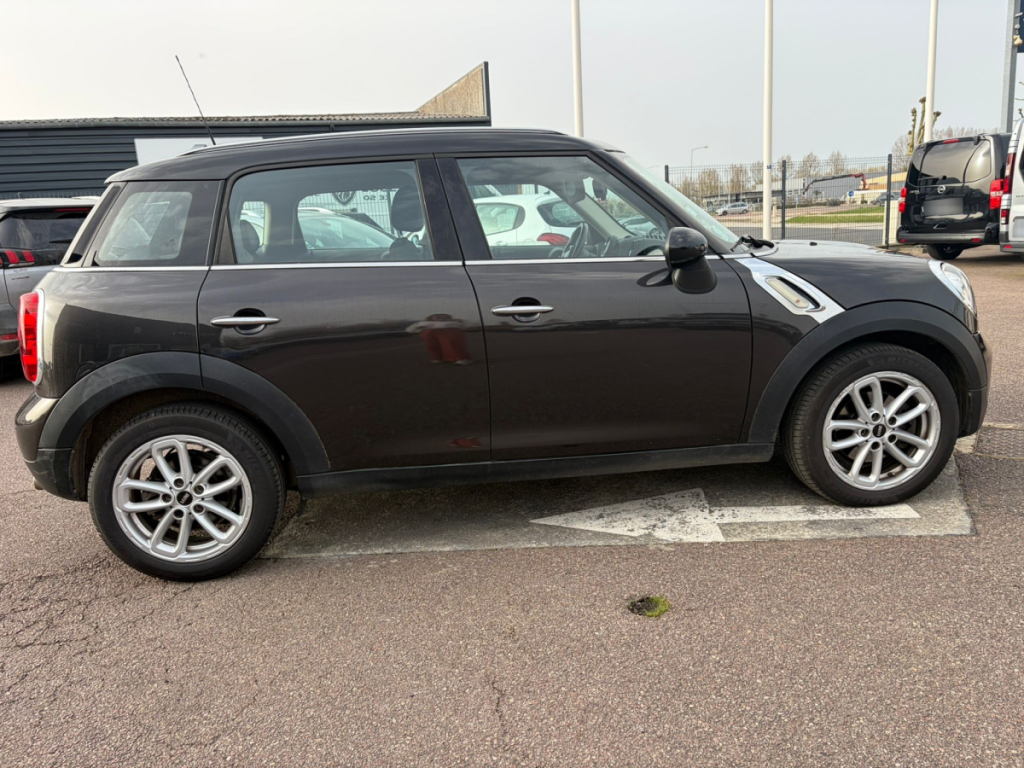 Mini Mini Clubman (3) Cooper D 112 ch BVM6