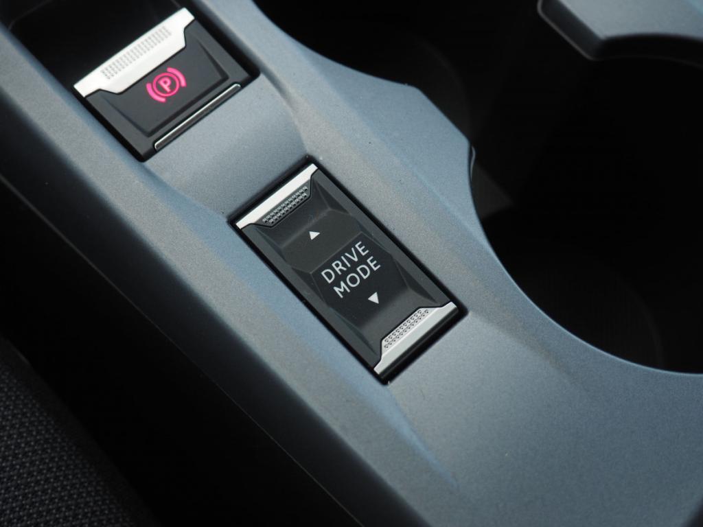 Peugeot 2008 Puretech 110 S&S ALLURE