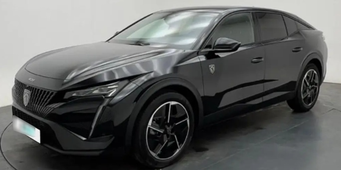 Peugeot 408 Hybrid 145 e-DCS6 GT