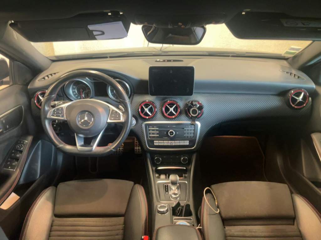 Mercedes Classe A Berline (3) Mercedes-AMG A 45 4MATIC