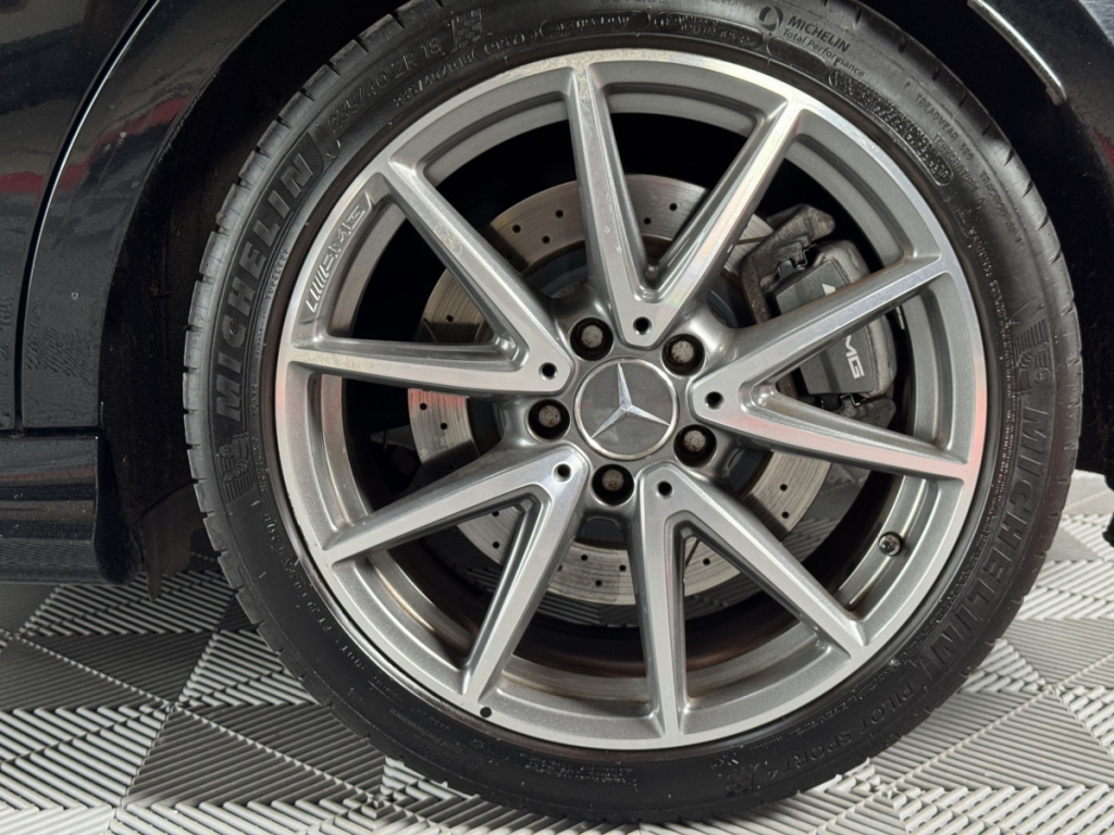 Mercedes Classe A Berline (3) Mercedes-AMG A 45 4MATIC