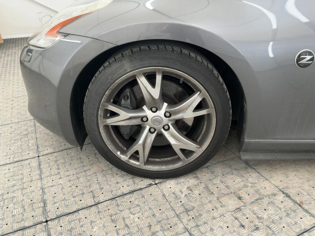 Nissan 370Z 3.7 V6 328 Pack (NEW)  2 portes Cabriolet (janv. 2012) (co2 254)