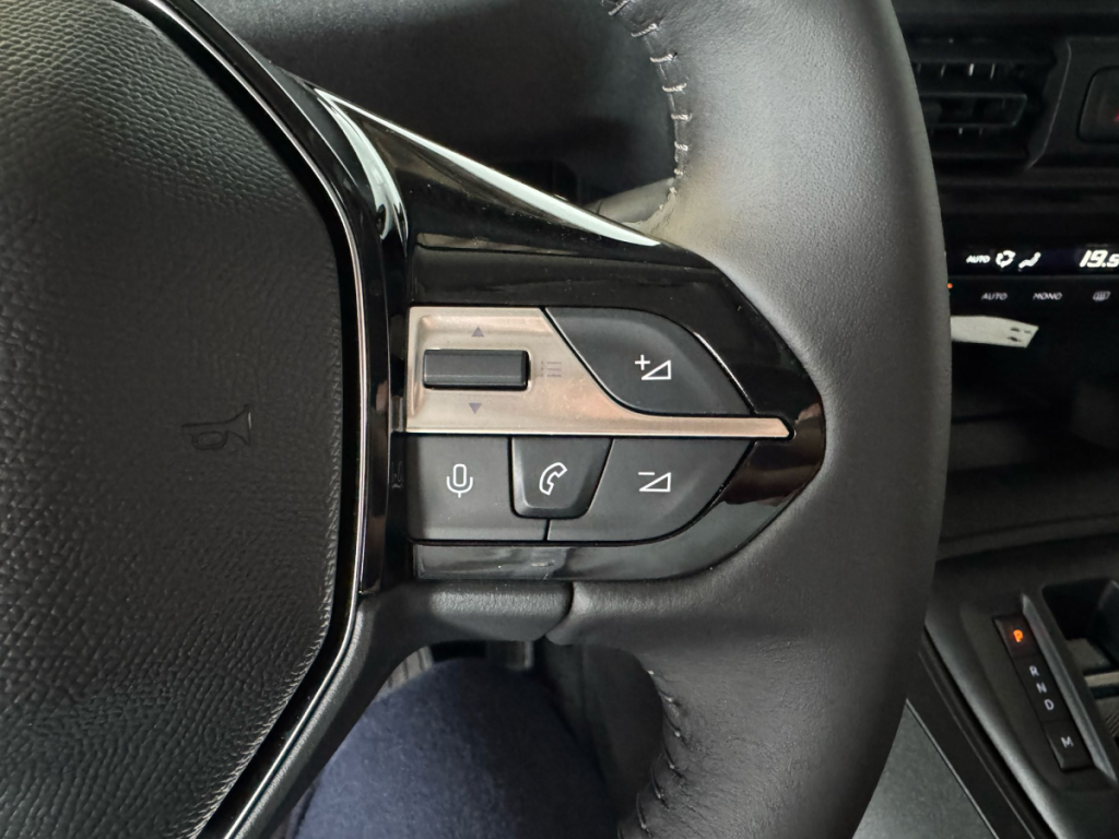 Peugeot Rifter PEUGEOT RIFTER III Ph.2 (N1) M ALLURE 1.5 BlueHDi 130 EAT8