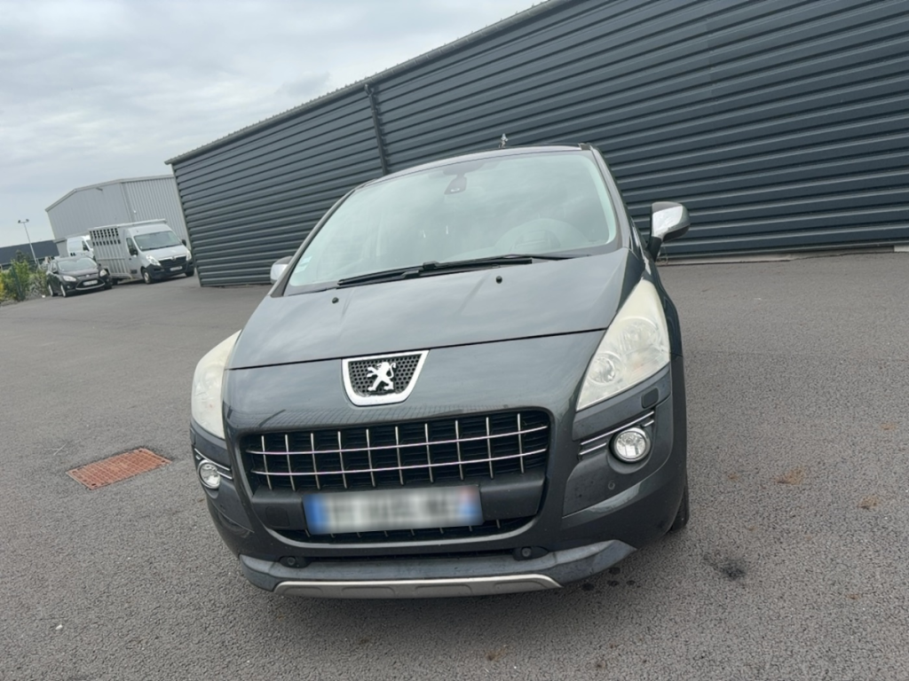 Peugeot 3008 1.6 HDI FAP CONFORT PACK VEHICUELE VENDU UNIQUEMENT AUX PROFESSIONNELS DE L4AUTOMOBILE