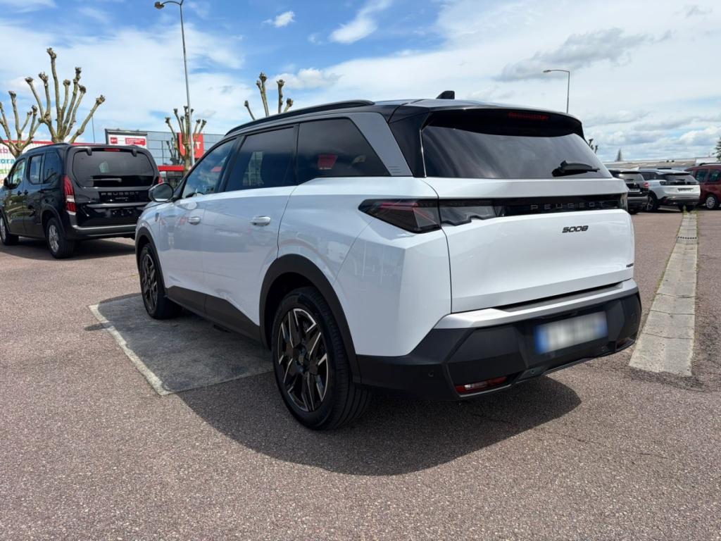 Peugeot 5008 (3) 1.2 HYBRID 145 E-DCS6 GT