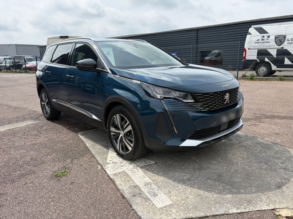 Peugeot 5008 (2) BlueHDi 130 S&S EAT8 Allure Pack