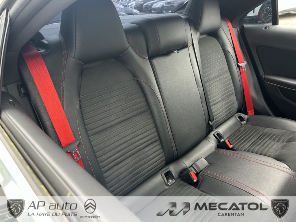 Mercedes Classe CLA Mercedes-AMG CLA 45 4MATIC (BR 117)  4 portes Coupé (juil. 2015) (co2 162)