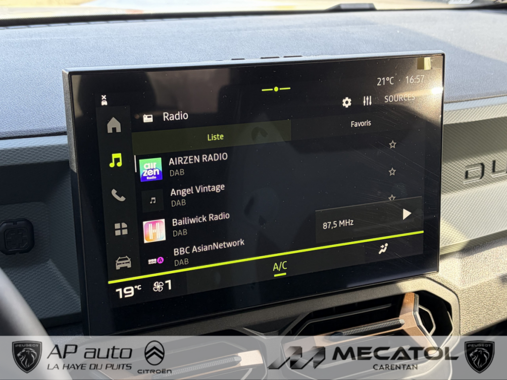 Dacia Duster (3) extreme hybrid 155 5 portes  (janv. 2026) (co2 107)