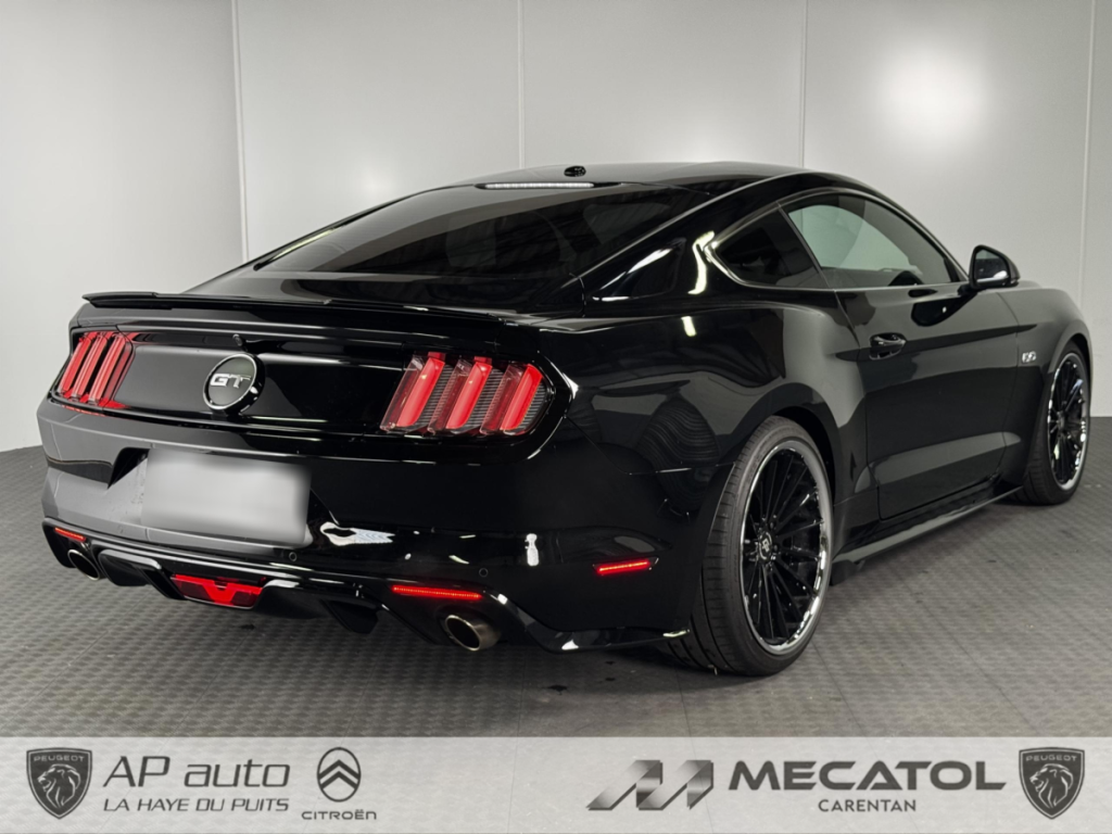 Ford Mustang (6) Fastback V8 BVM6 GT